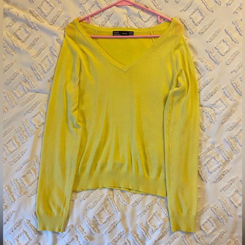 Zara Bright Yellow Long Sleeve V-Neck 💛